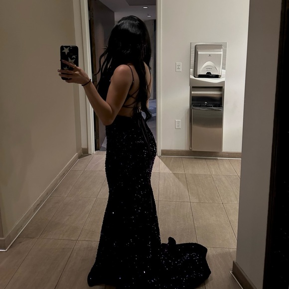 Prom Dress - Picture 3 of 5